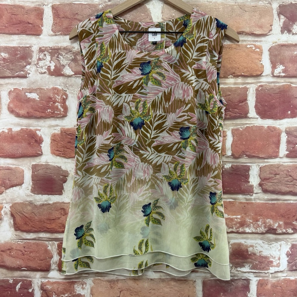 CAbi Top Women's Small Multicolor Tropical Floral Abstract Casual Shirt